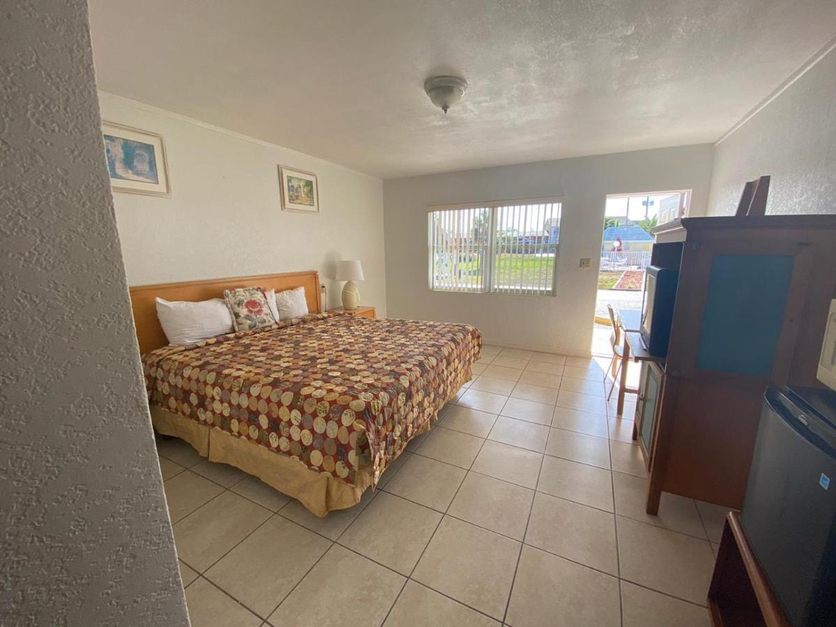 Economy Suites Cypress Gardens Bagian luar foto